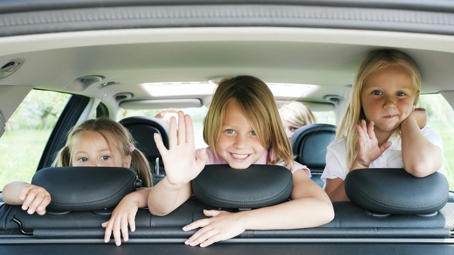 travel destinations friendly to family budget
