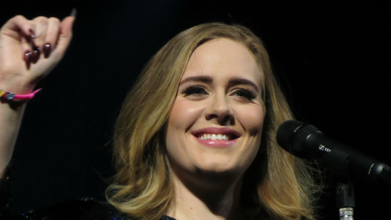 Even Adele Had to Go Through Postpartum Depression