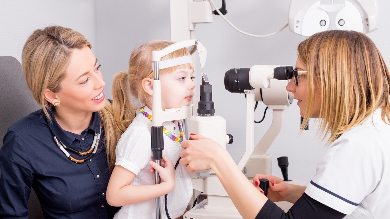 Does Your Child Have A Vision Problem? Learn the Signs