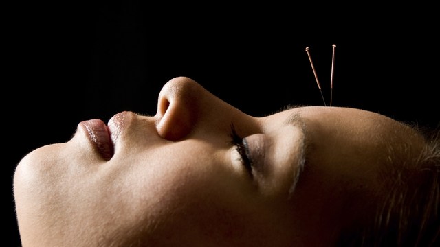 coping with your headaches or migraines using non-medicinal treatments