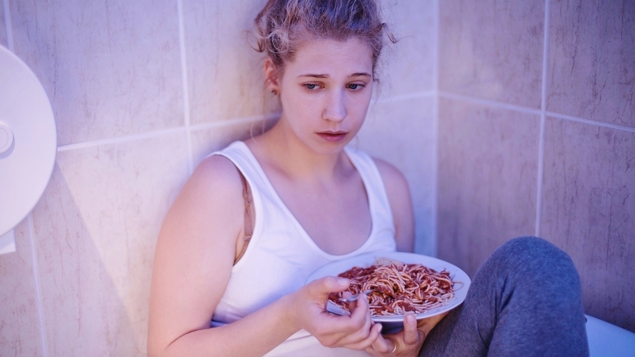 Binge Eating Disorder And Compulsive Overeating Whats The Difference