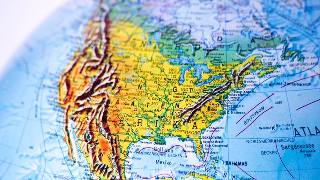 learn about what psoriasis and who is at risk