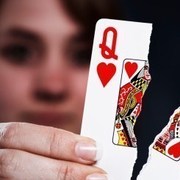 torn-card-queen-hearts