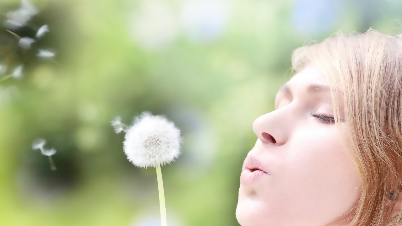 How Seasonal Allergies Make Us Miserable