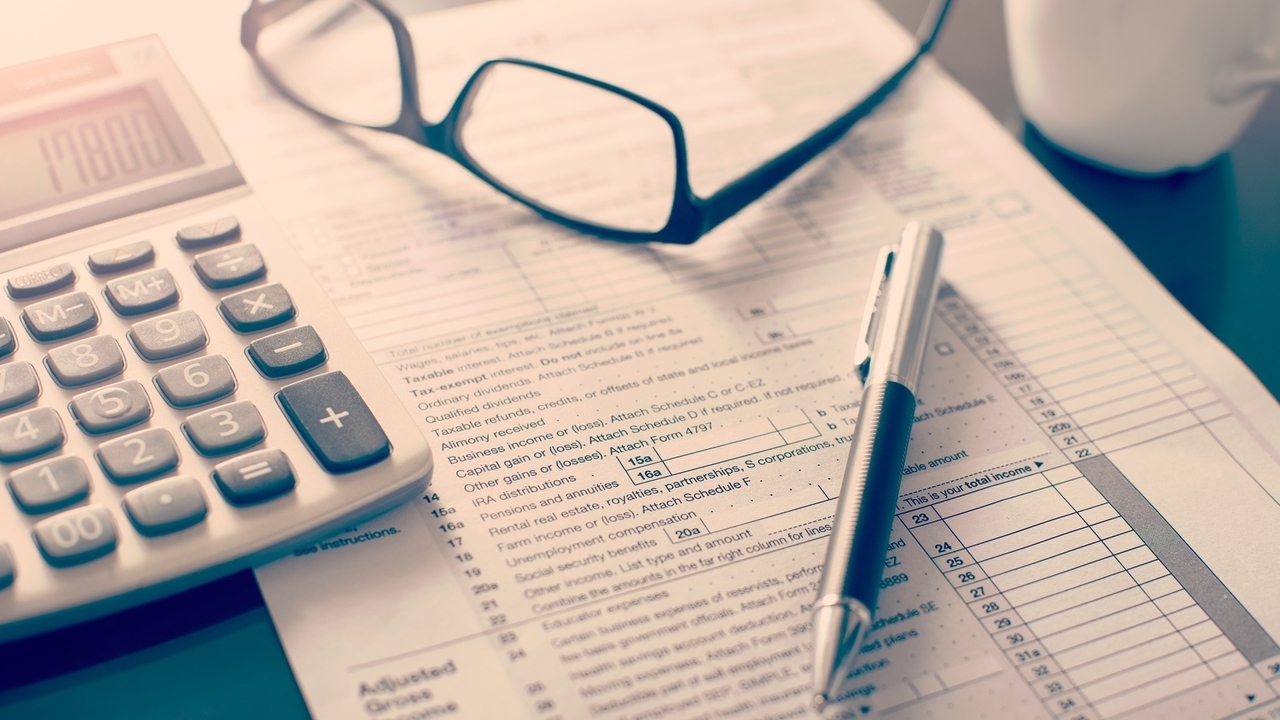 Tax Anxiety? 8 Steps to Getting Your Taxes Done on Time