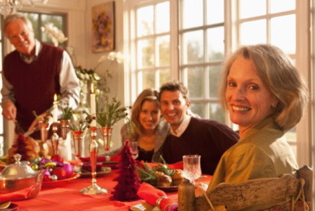 7 Healthy Gift Ideas for Your Mom This Mother's Day