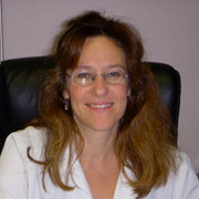 Dr. Lori Travis