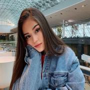 MelissaCruz
